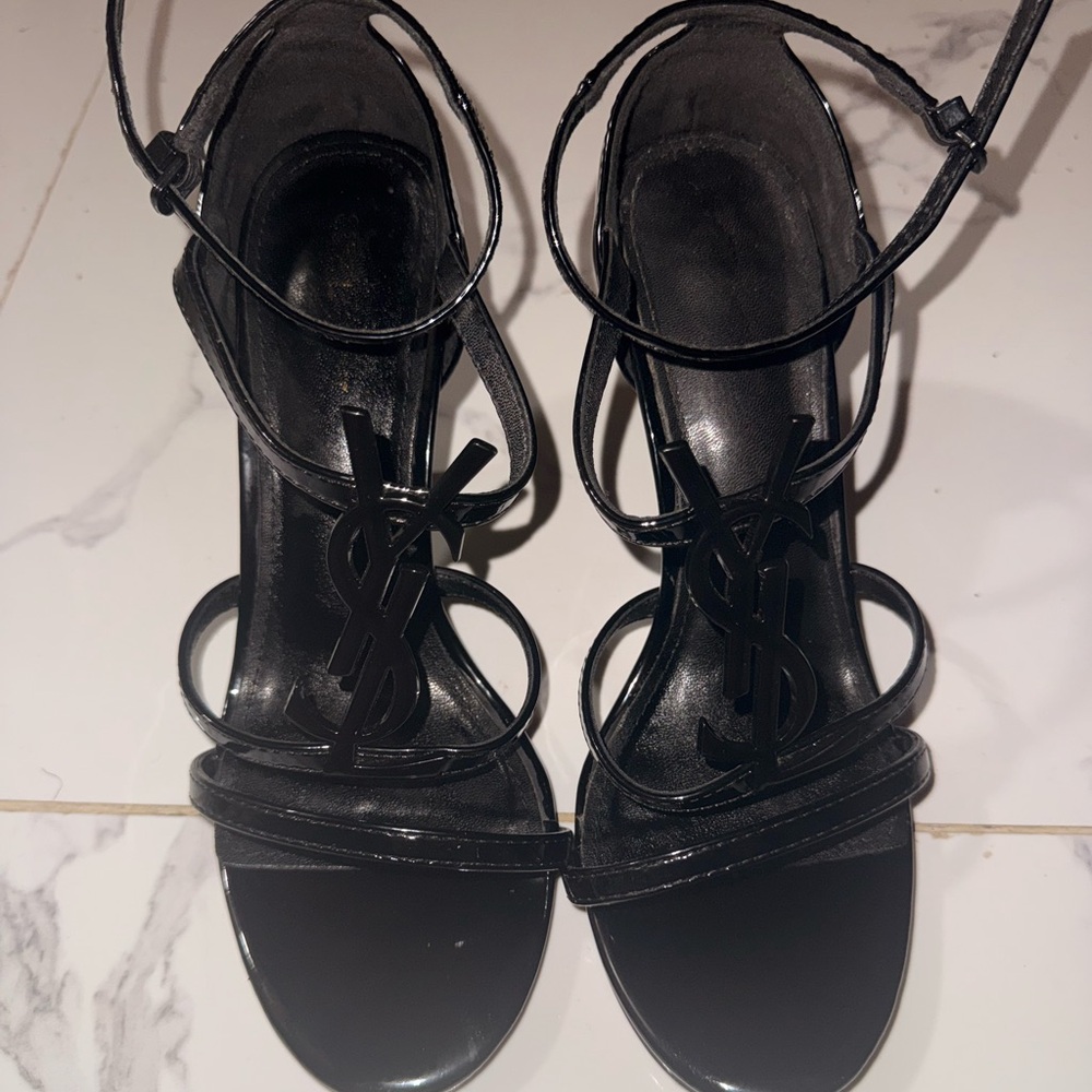 YSL Cassandra Heels - Picture 2 of 4